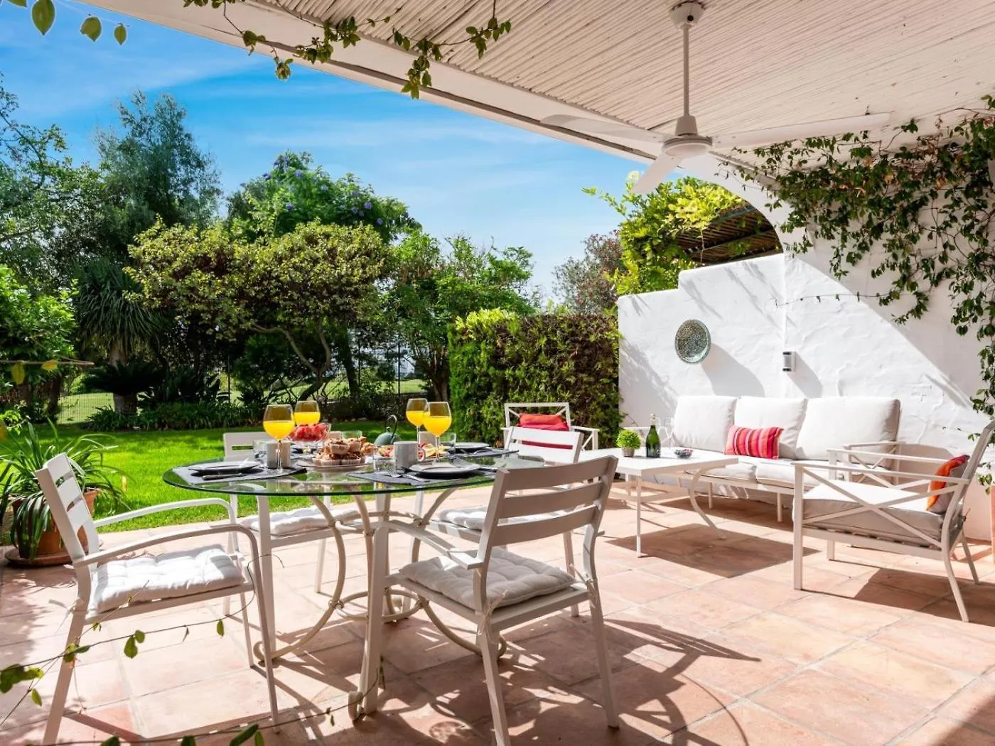 Preciosa Casa En Aloha Golf Villa Marbella Tatil Evi