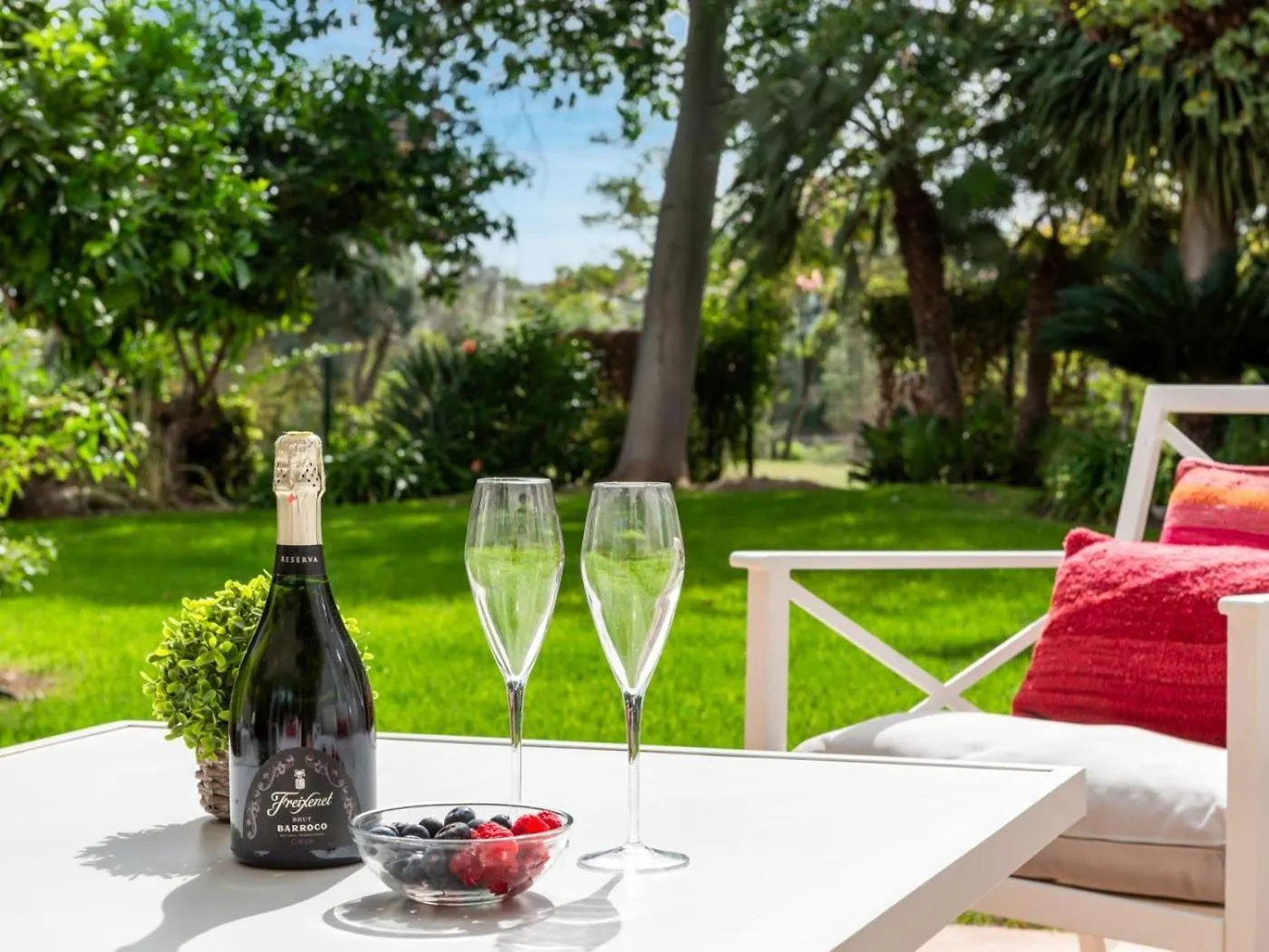 Preciosa Casa En Aloha Golf Villa Marbella 0*,  Spain